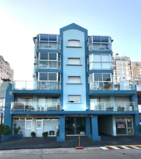 Canal Azul, Punta Del Este